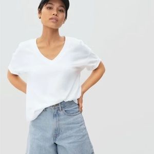 Everlane Cropped Organic Cotton Tee – oversized, boxy, v-neck – XS